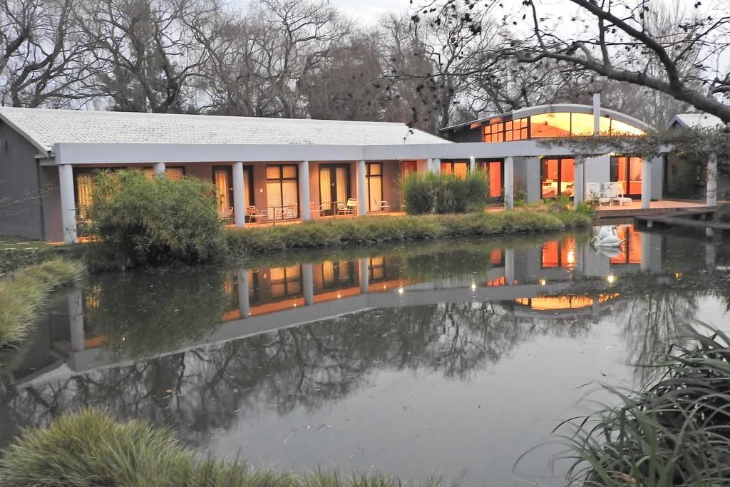 Willow Place Guest House Midrand Zewnętrze zdjęcie